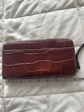 Fossil Jori Zip-Around Long Wallet - Brown Croc Embossed Leather